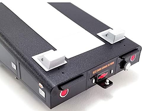 ACME 1967 シボレーC30 R amp T ruck 1:18 Amazon | ACME 1/18 1967 CHEVROLET C-30 RAMP TRUCK - SMOKEY YUNICK